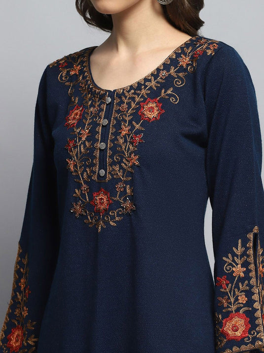 Round Neck Floral Embroidered Straight Tunic With Trousers