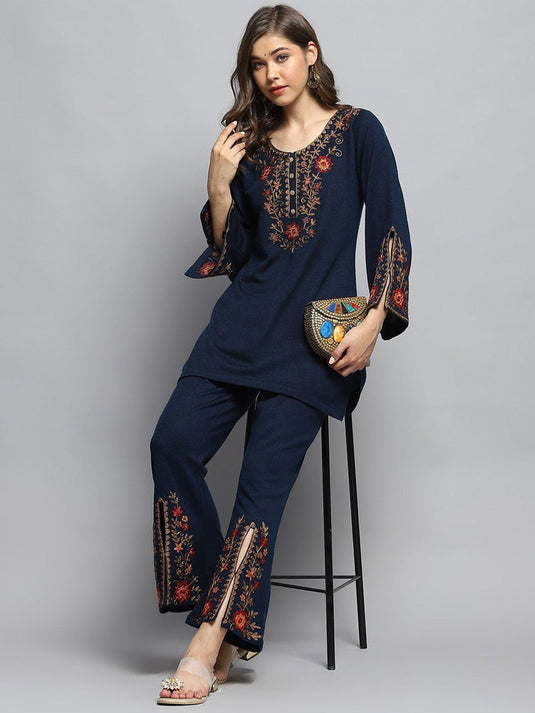 Round Neck Floral Embroidered Straight Tunic With Trousers