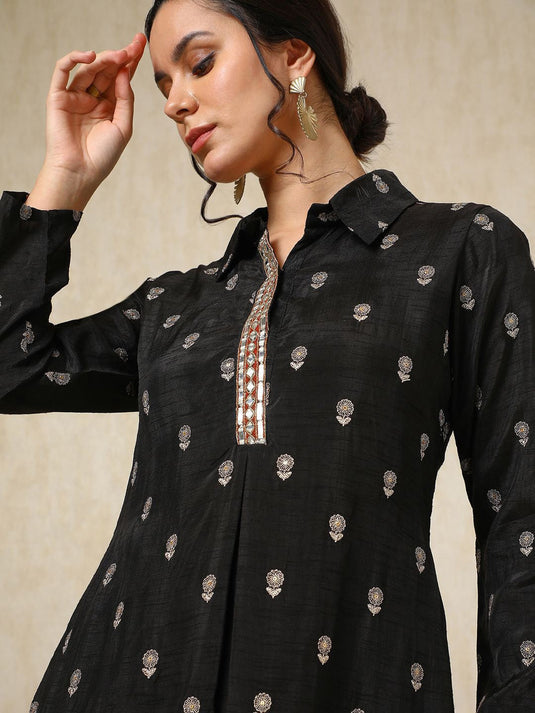 Embroidered Shirt Collar Top With Trousers