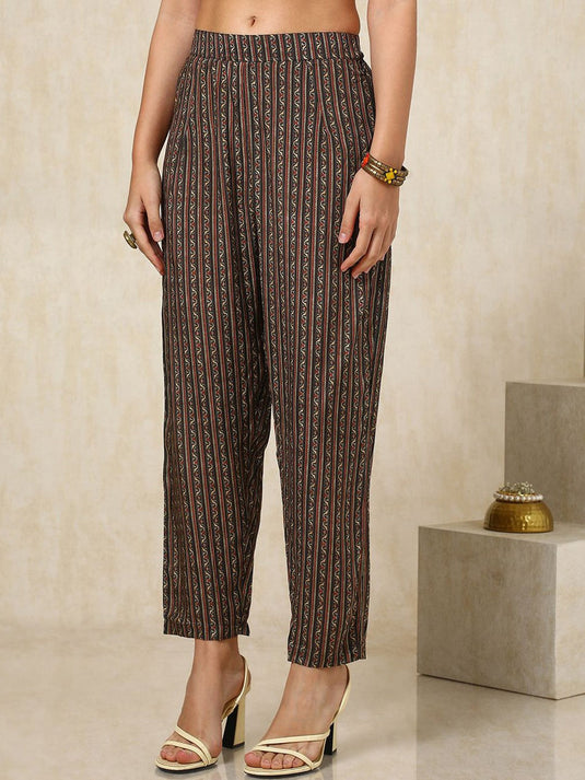 Embroidered Shirt Collar Top With Trousers