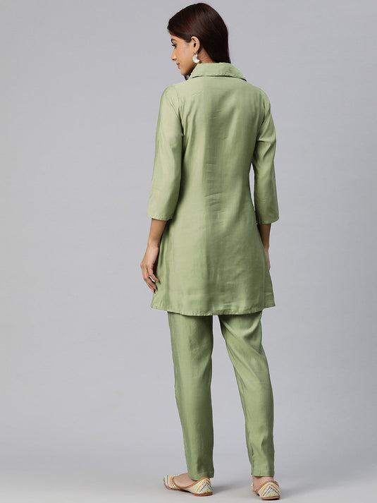 Women Embroidered Pure Silk Co-Ords