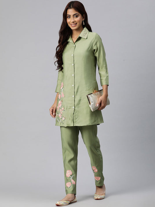 Women Embroidered Pure Silk Co-Ords
